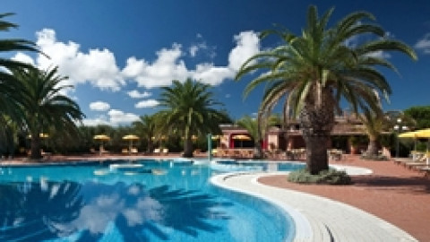 2023 sardegna giardini cala ginepro hotel flash top IN21